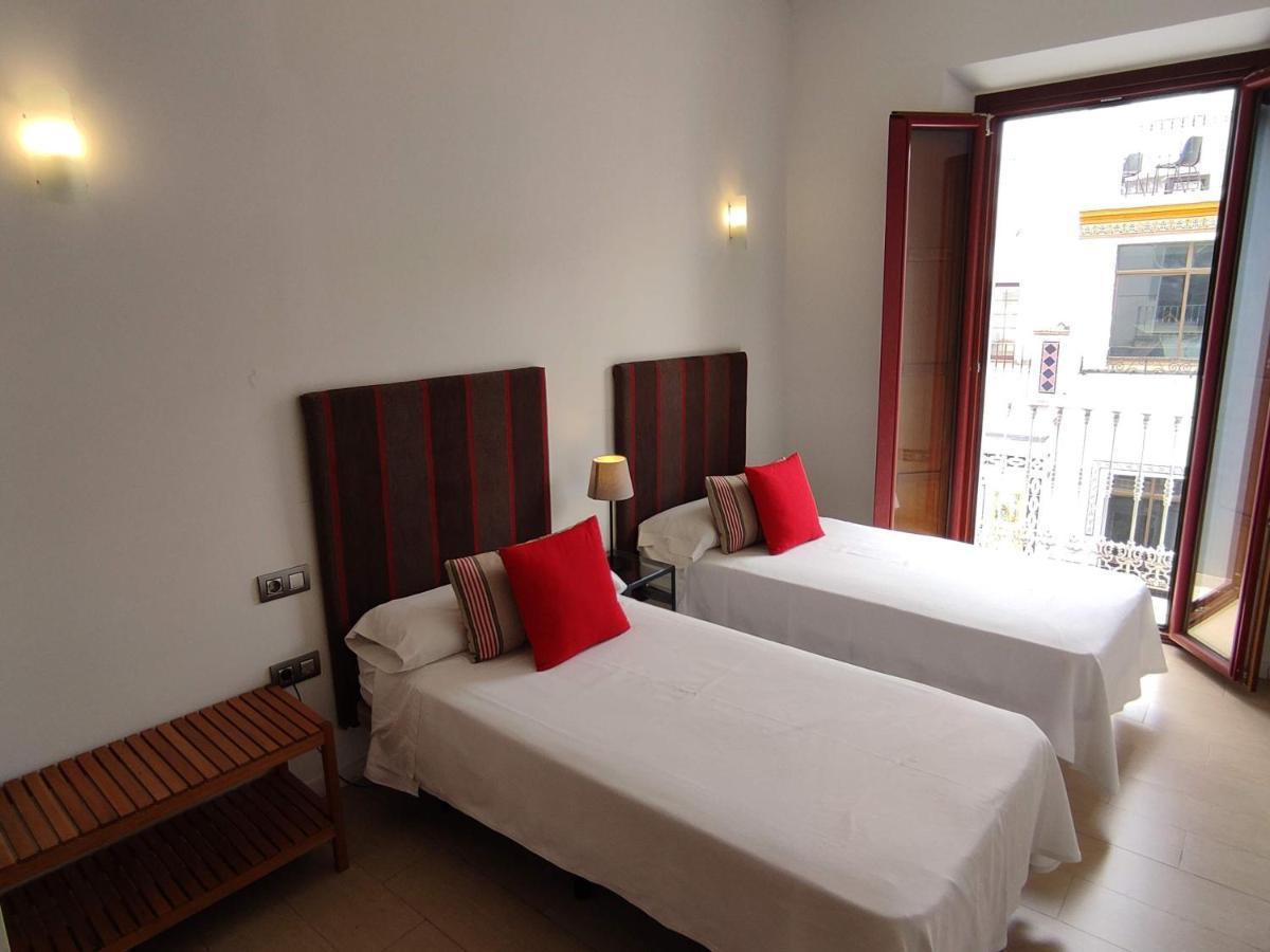 Apartamento Puerta Del Arenal - Kainga Homes 塞维利亚 外观 照片